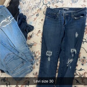 Levi's Women's Dark Blue Skinny Jeans